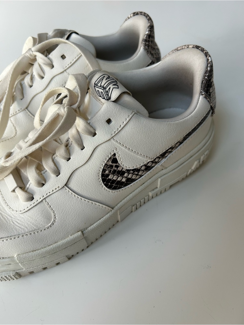Nike Air Force 1 Pixel SE Sail; White Leather Sneakers; Snakeskin (Size 7.5)